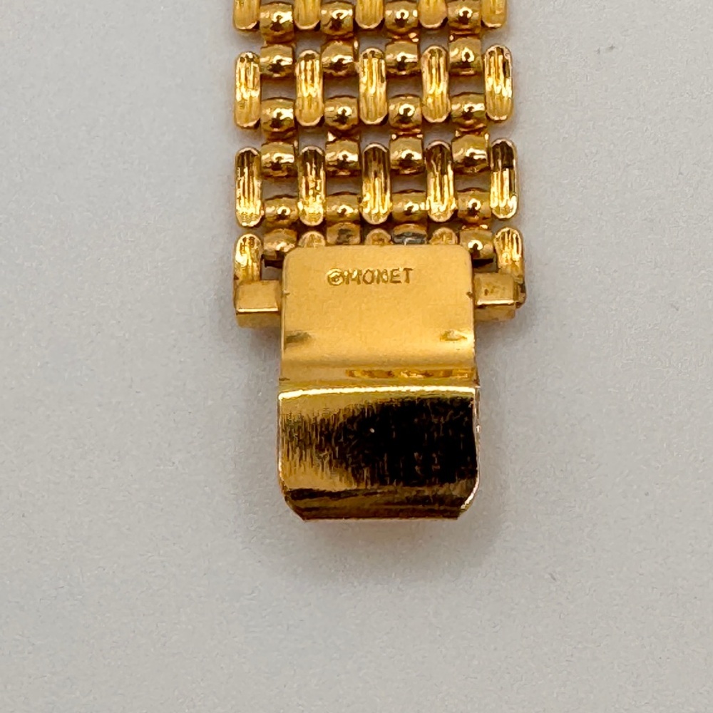 Vintage Monet Panther Link Gold Tone Bracelet - Picture 3 of 9